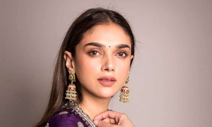 Aditi Rao Hydari Contact Address Phone Number House Address