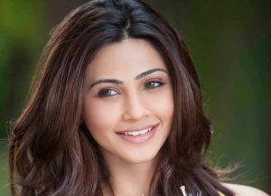 Daisy Shah