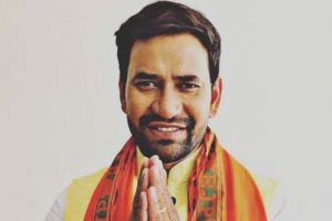 Dinesh Lal Yadav Contact Address, Phone Number, House Address