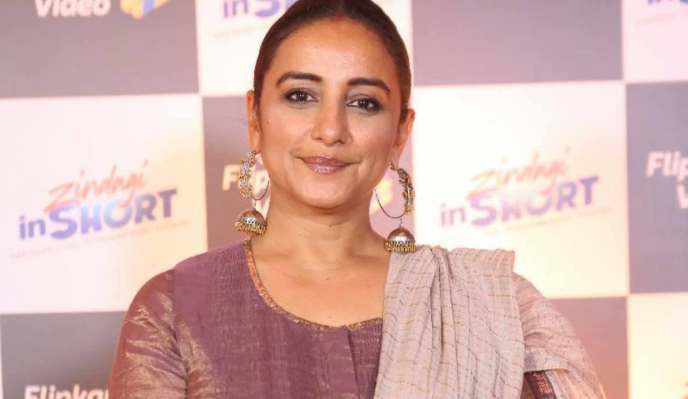 Divya Dutta Contact Address Phone Number House Address