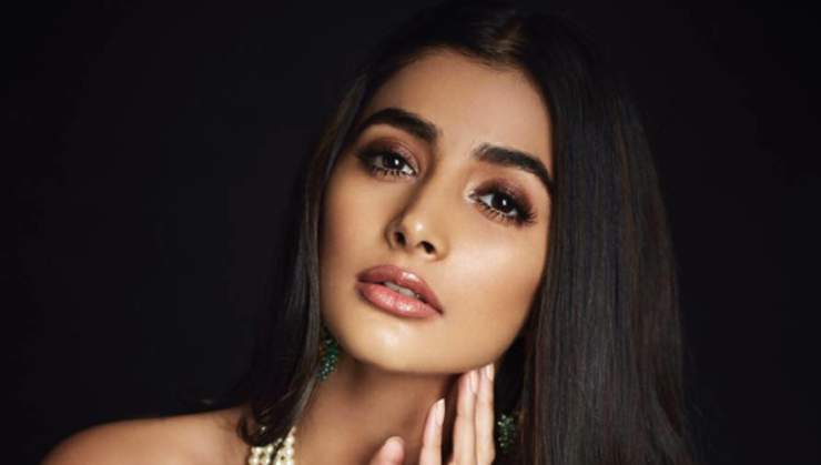 Pooja Hegde Contact Address Phone Number House Address