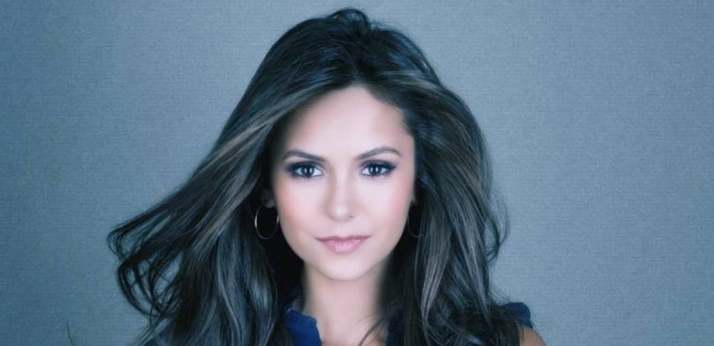 Nina Dobrev