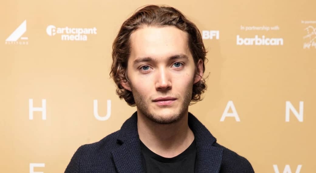 Toby Regbo