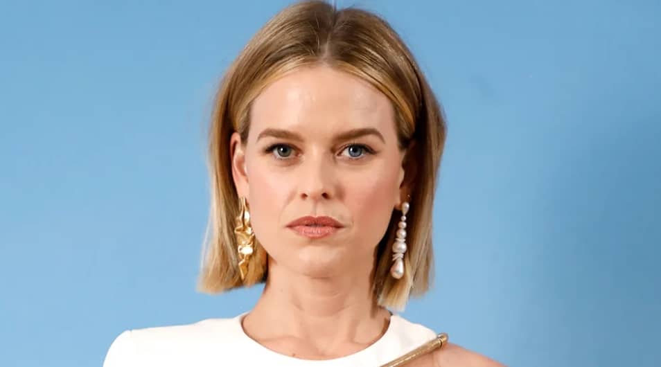 Alice Eve
