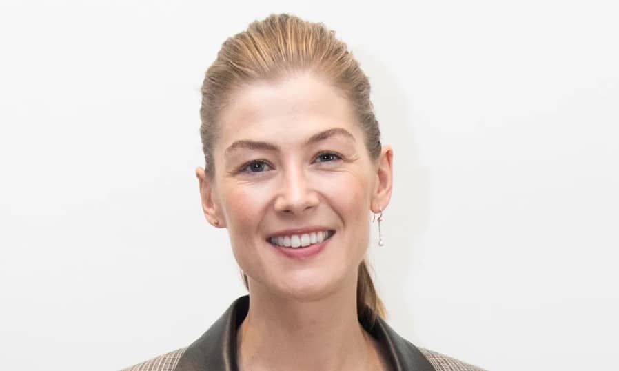 Rosamund Pike