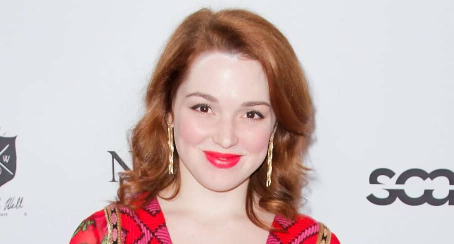 Jennifer Stone