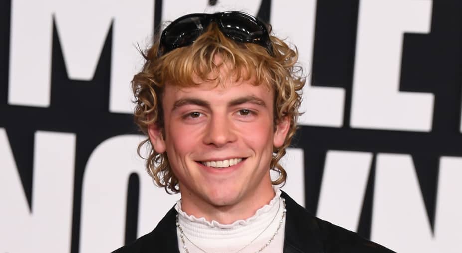 Ross Lynch