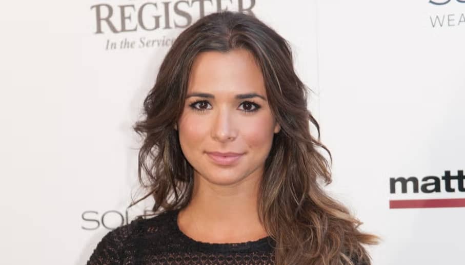 Josie Loren