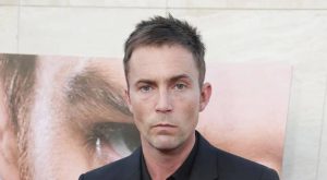 Desmond Harrington