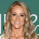 Nicole Curtis